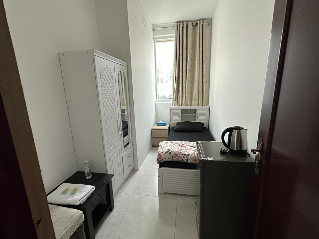 Corniche Street - Superb Lovely Room Abu Dabi Exterior foto